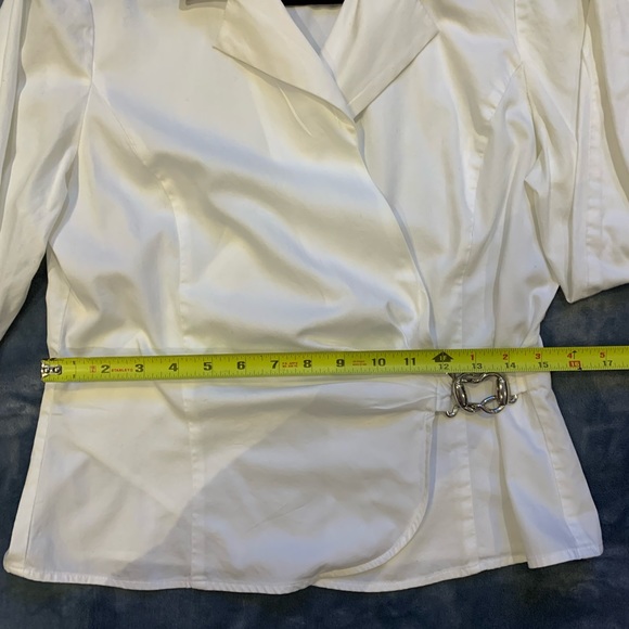 JONES NEW YORK | M | White cotton long sleeve blouse wrap with silver buckle - Picture 3 of 10